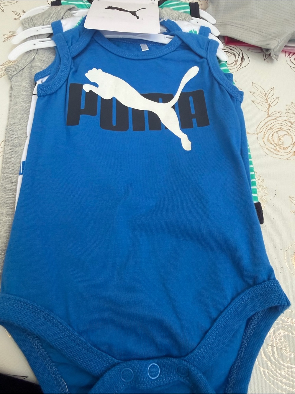 PUMA Baby Boys’ Sleeveless Bodysuits 4-Pack (Size 0-3M, Racing Blue/Multicolor)